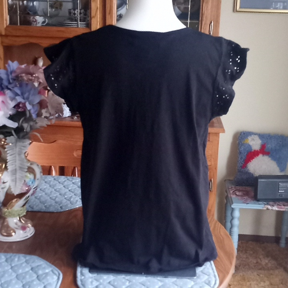 Faith & Zoe Ruffle Top - Picture 4 of 6